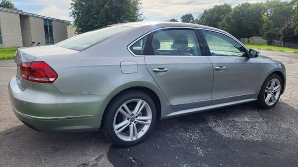 2013 Volkswagen Passat - Image 7 of 21