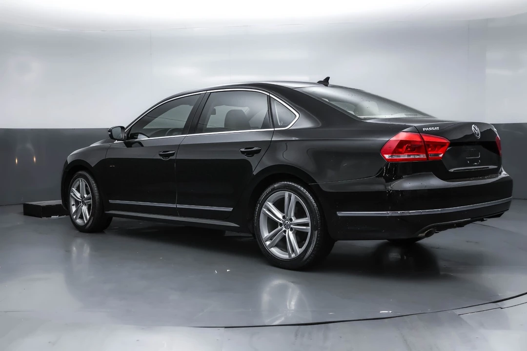 2013 Volkswagen Passat - Image 3 of 21