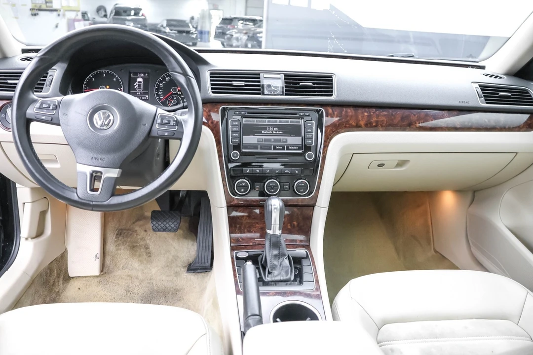 2013 Volkswagen Passat - Image 5 of 21