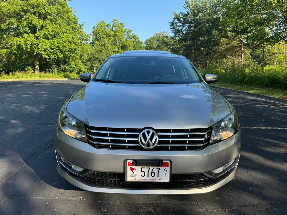 2013 Volkswagen Passat - Image 7 of 31