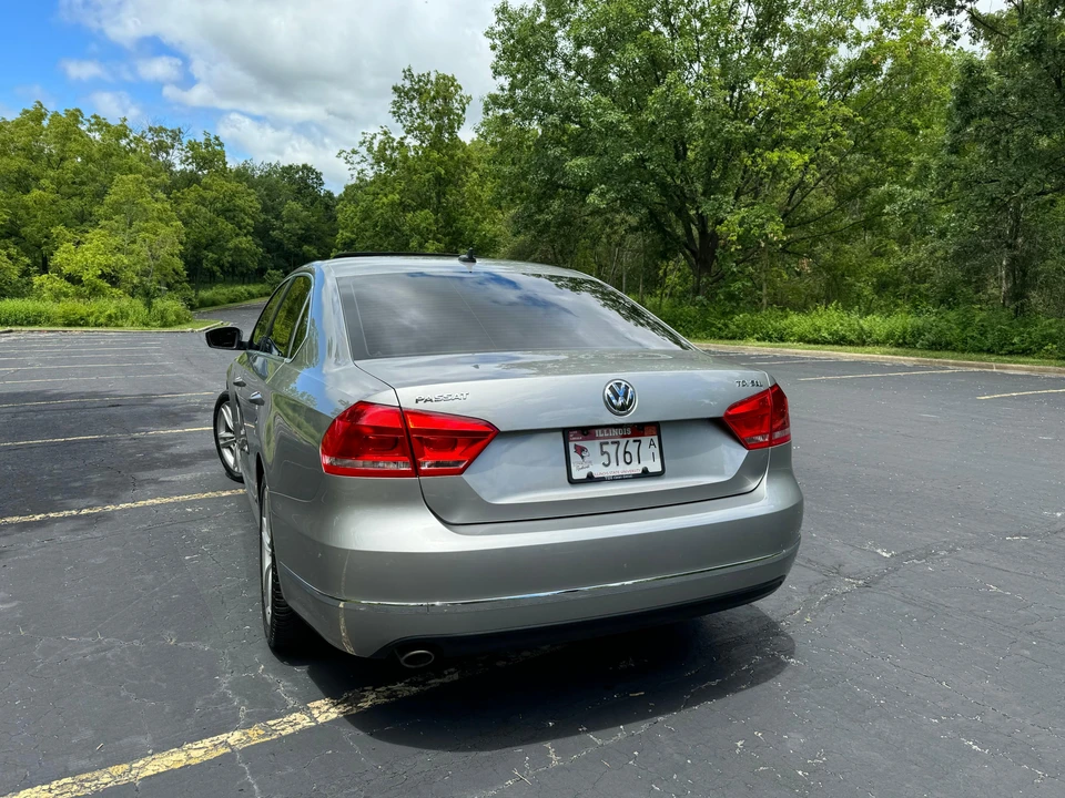 2013 Volkswagen Passat - Image 21 of 31