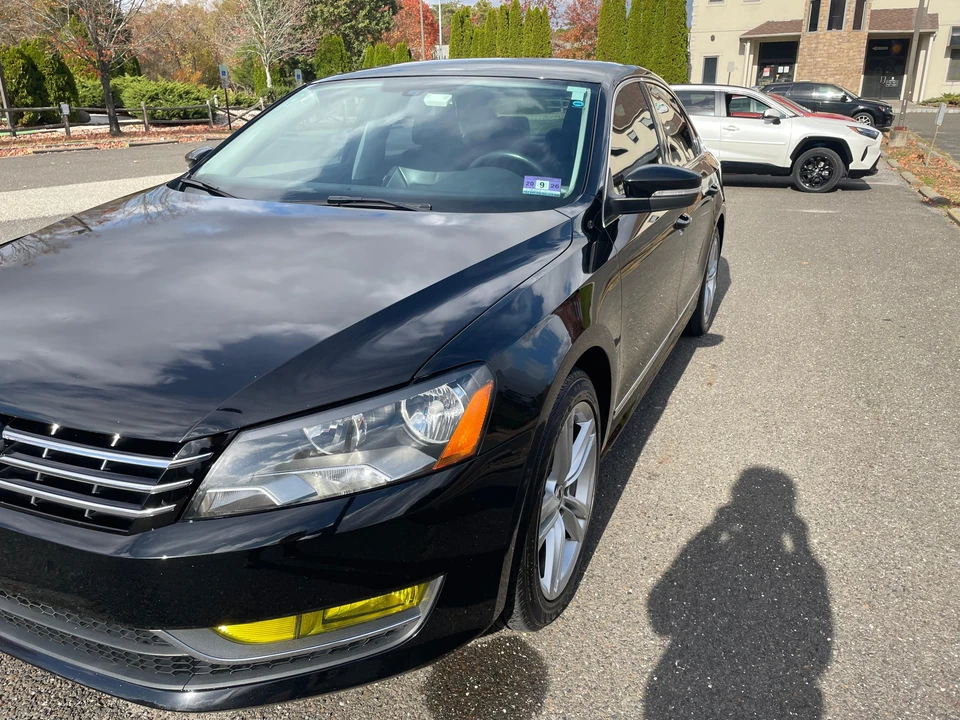 2013 Volkswagen Passat - Image 14 of 31