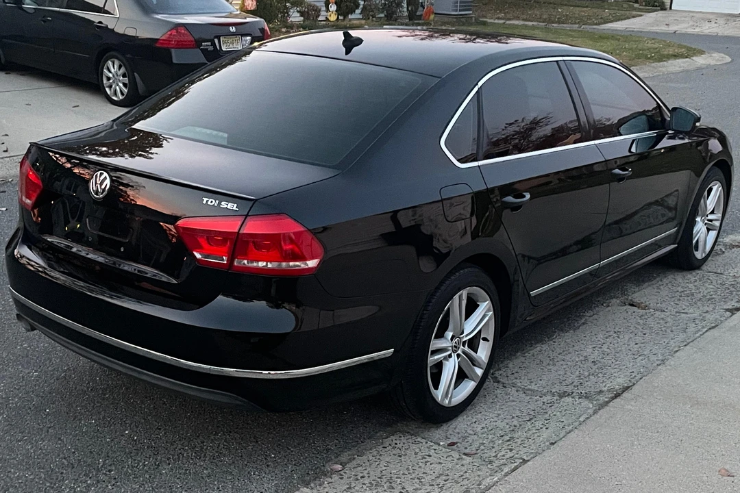 2013 Volkswagen Passat - Image 4 of 31