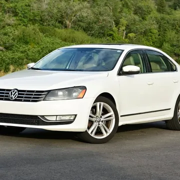 2013 Volkswagen Passat TDI SEL Premium