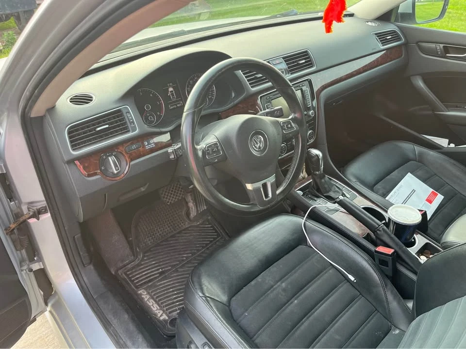 2013 Volkswagen Passat - Image 2 of 7