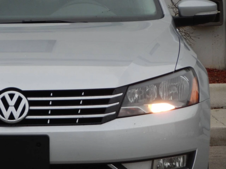 2013 Volkswagen Passat - Image 9 of 21