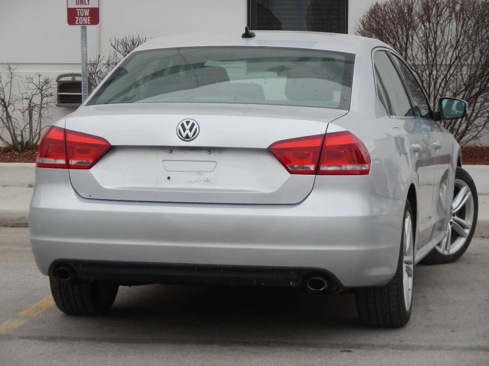 2013 Volkswagen Passat - Image 17 of 21
