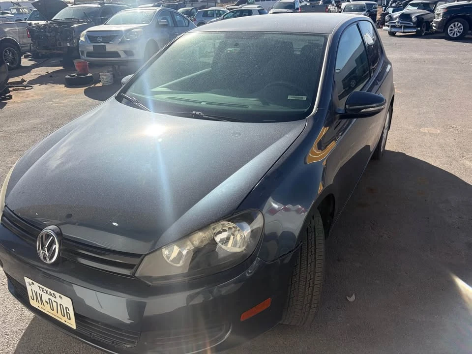 2013 Volkswagen Golf - Image 3 of 3