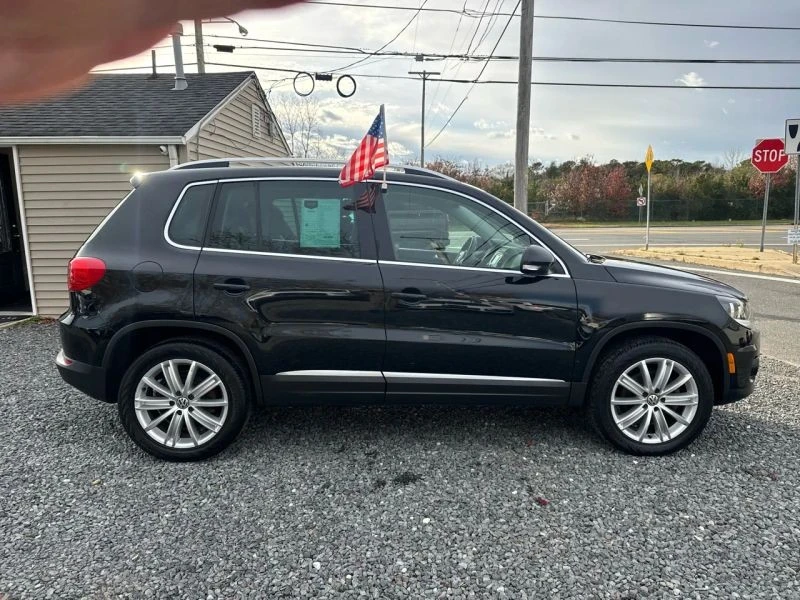 2013 Volkswagen Tiguan - Image 6 of 12