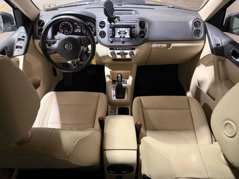 2013 Volkswagen Tiguan - Image 8 of 12