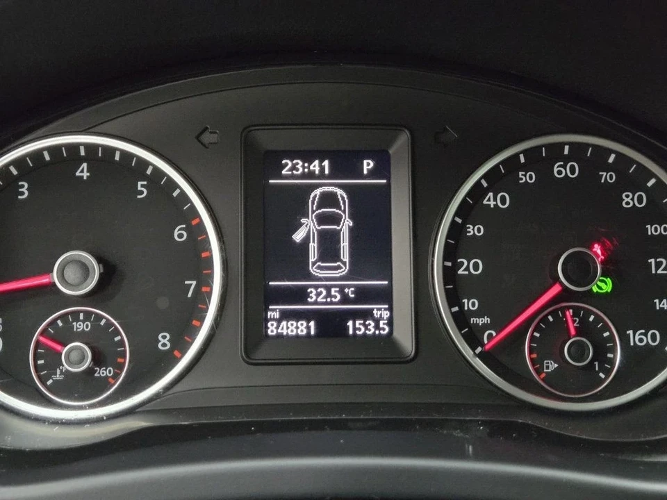 2013 Volkswagen Tiguan - Image 14 of 20