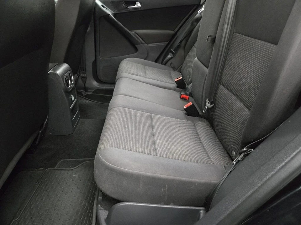 2013 Volkswagen Tiguan - Image 6 of 20