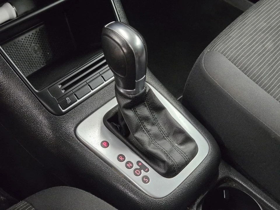 2013 Volkswagen Tiguan - Image 18 of 20