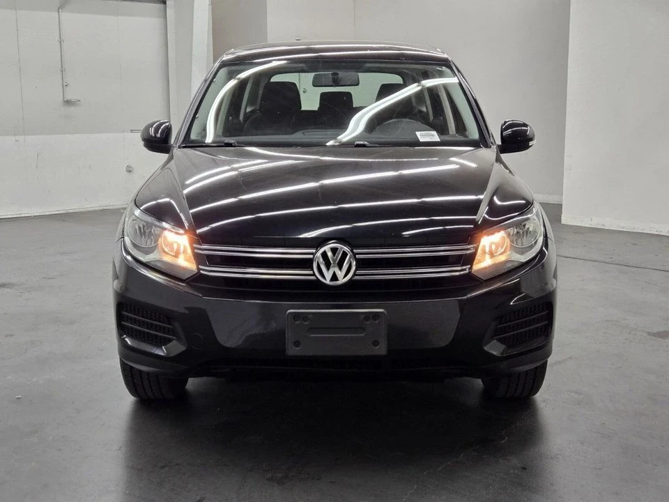 2013 Volkswagen Tiguan - Image 2 of 20