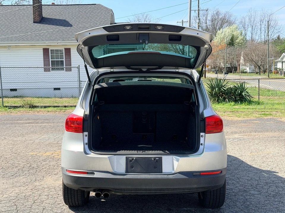 2013 Volkswagen Tiguan - Image 7 of 16
