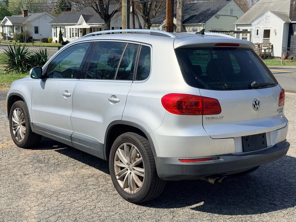 2013 Volkswagen Tiguan - Image 9 of 16