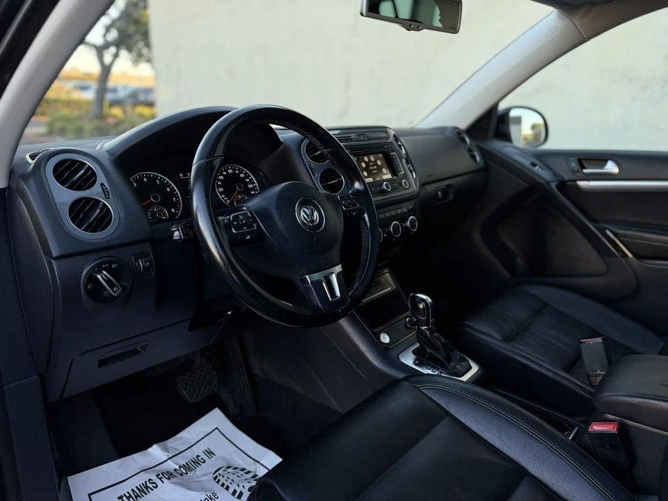 2013 Volkswagen Tiguan - Image 17 of 21