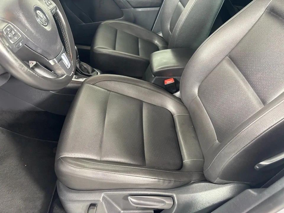 2013 Volkswagen Tiguan - Image 11 of 12