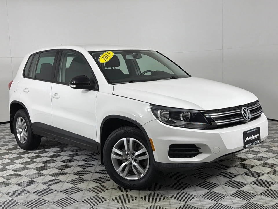 2013 Volkswagen Tiguan - Image 2 of 21