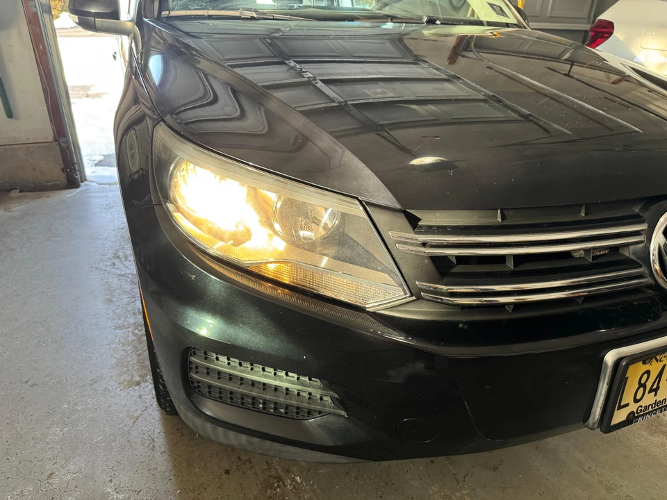 2013 Volkswagen Tiguan - Image 11 of 31