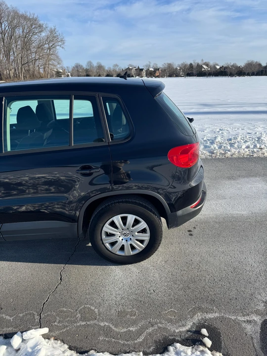 2013 Volkswagen Tiguan - Image 26 of 31