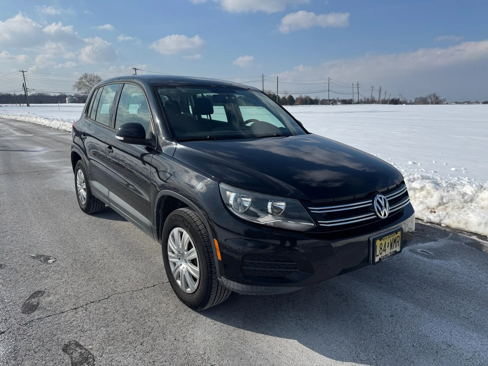 2013 Volkswagen Tiguan - Image 9 of 31
