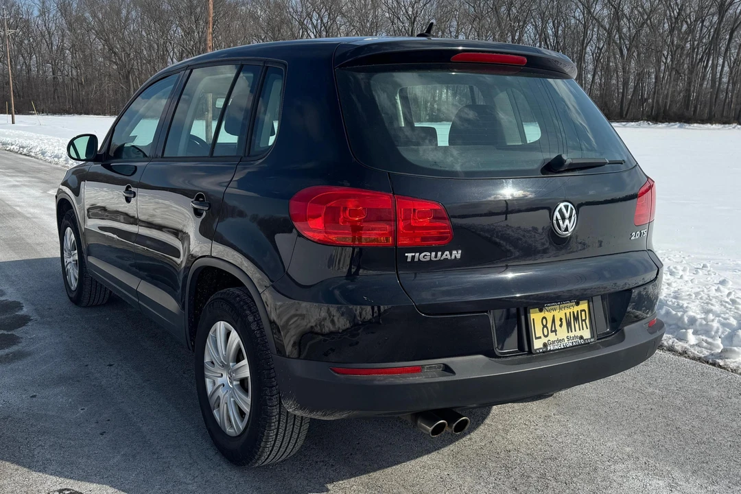 2013 Volkswagen Tiguan - Image 4 of 31