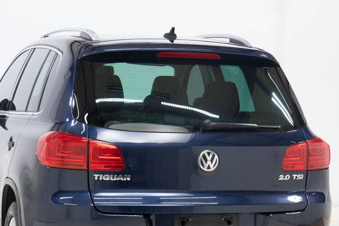 2013 Volkswagen Tiguan - Image 13 of 21