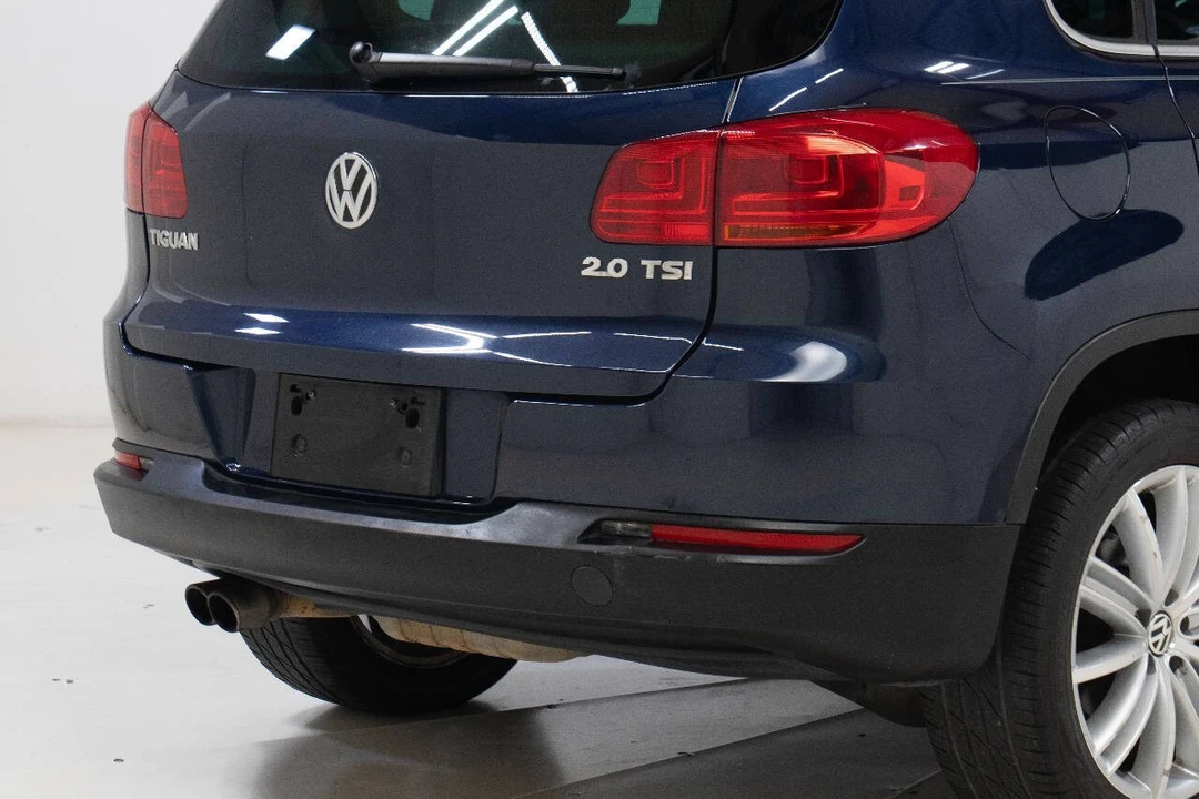 2013 Volkswagen Tiguan - Image 14 of 21