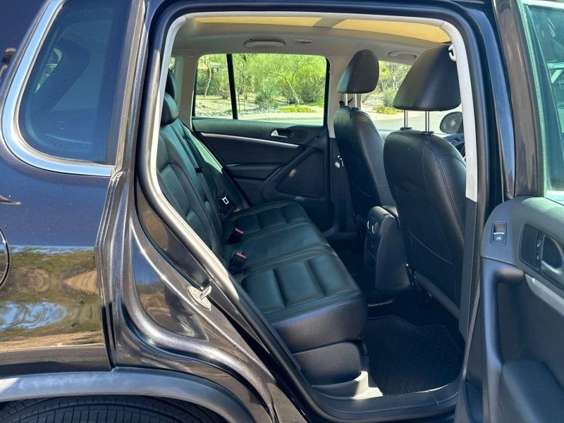 2013 Volkswagen Tiguan - Image 18 of 21