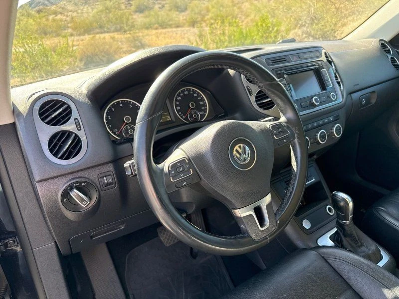 2013 Volkswagen Tiguan - Image 11 of 21