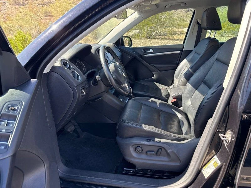 2013 Volkswagen Tiguan - Image 10 of 21