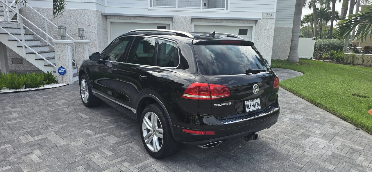 2013 Volkswagen Touareg - Image 16 of 31