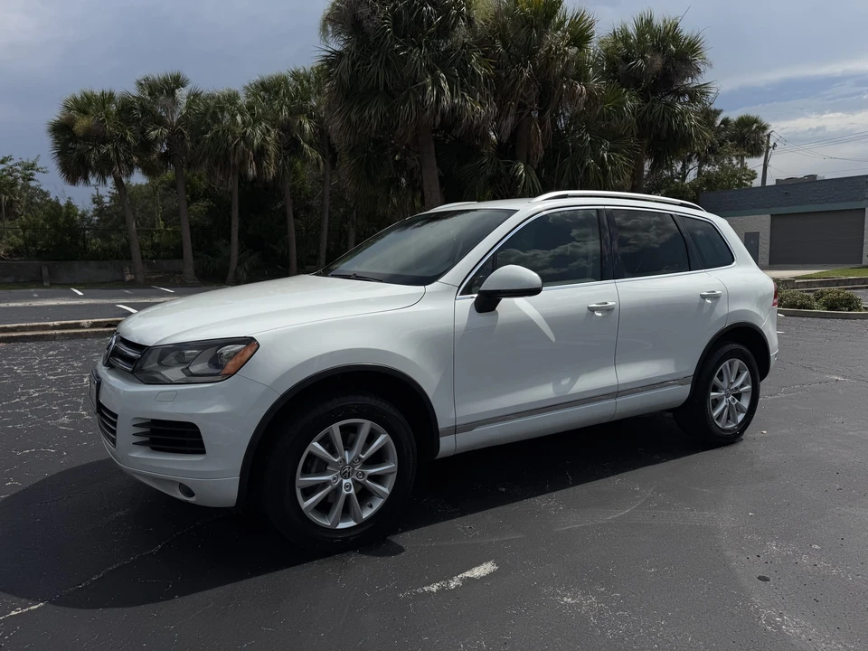 2013 Volkswagen Touareg - Image 4 of 31