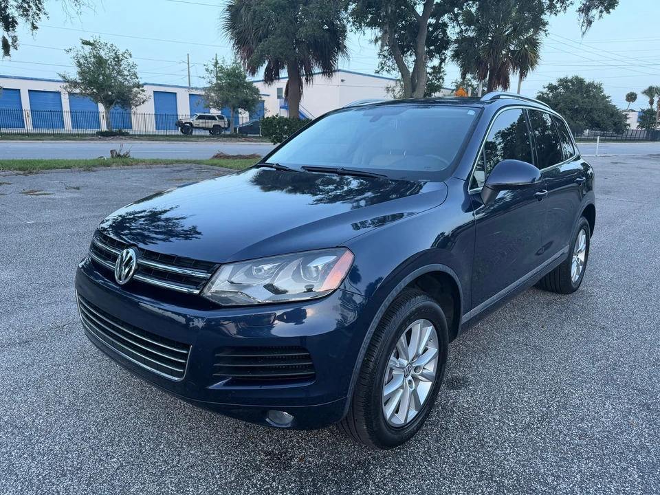 2013 Volkswagen Touareg - Image 4 of 31