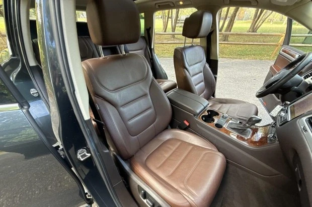 2013 Volkswagen Touareg - Image 4 of 7