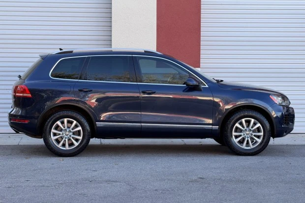 2013 Volkswagen Touareg - Image 3 of 7