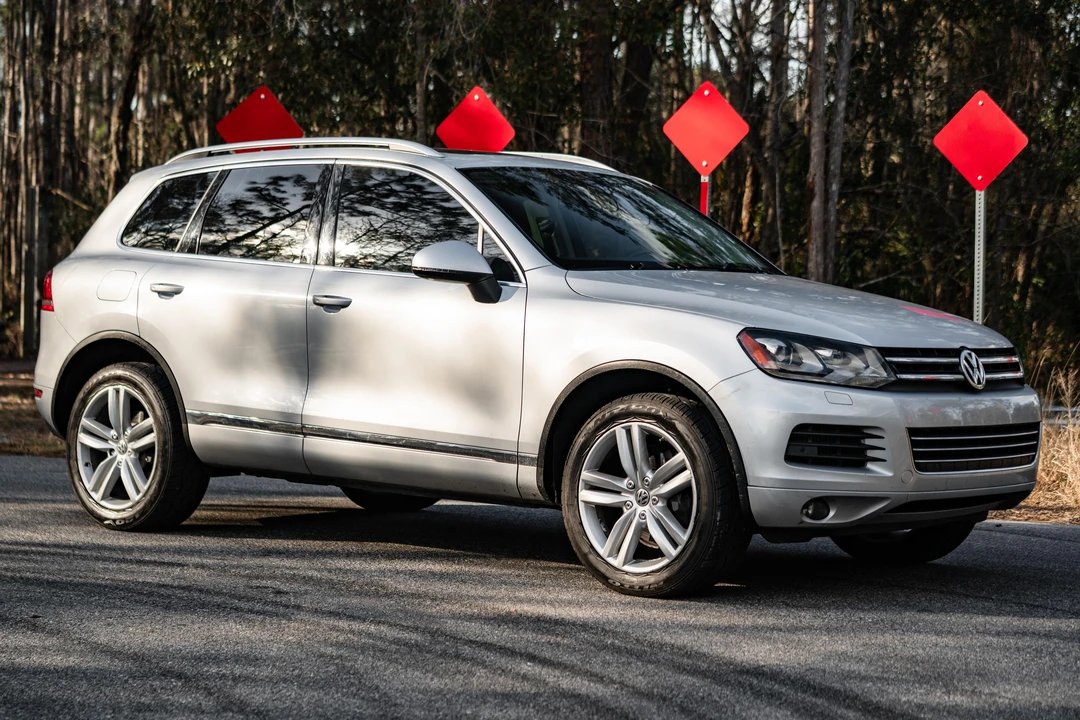 2013 Volkswagen Touareg - Image 17 of 31