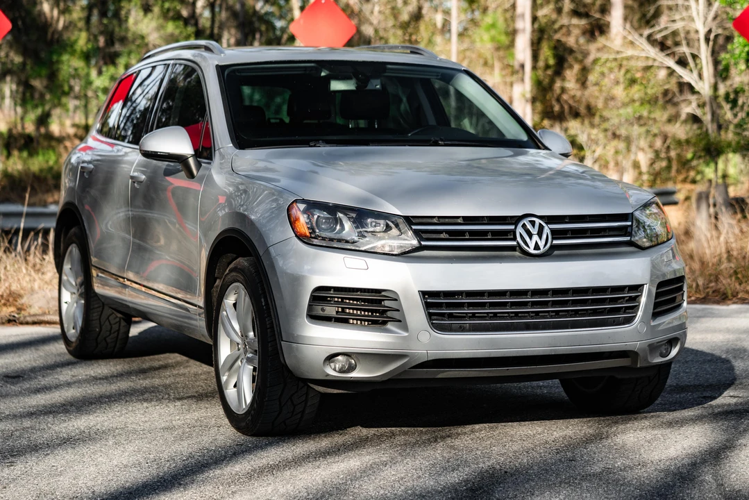 2013 Volkswagen Touareg - Image 19 of 31