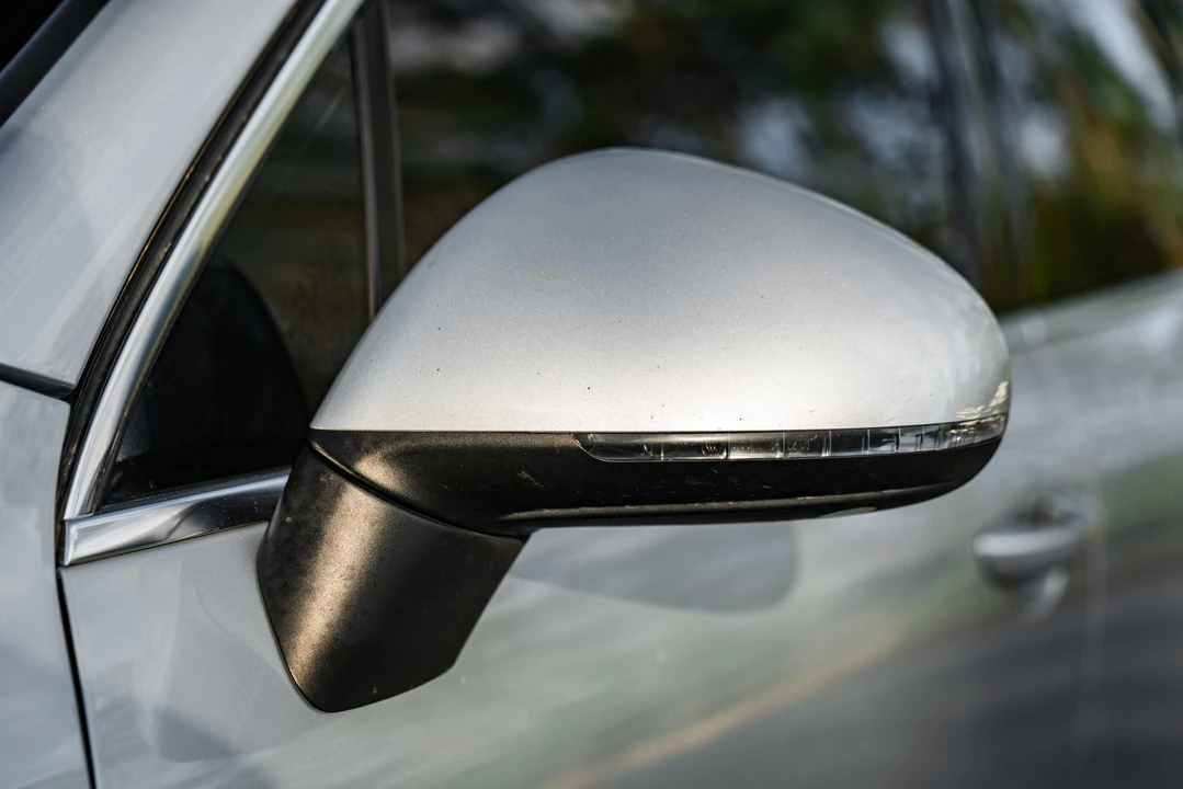 2013 Volkswagen Touareg - Image 27 of 31