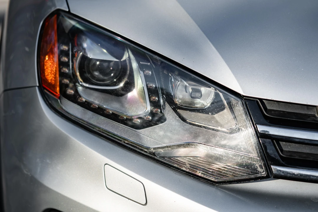 2013 Volkswagen Touareg - Image 21 of 31