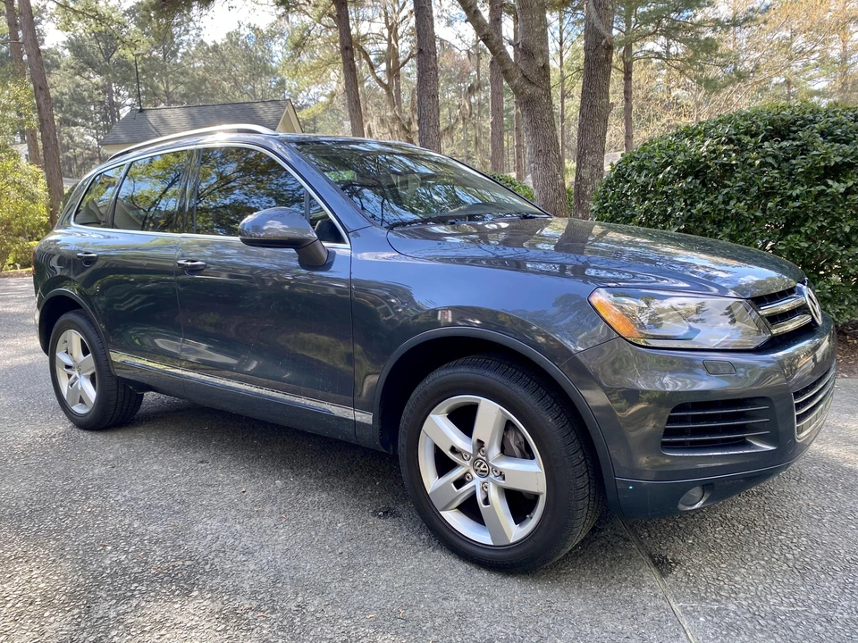 2013 Volkswagen Touareg - Image 24 of 31
