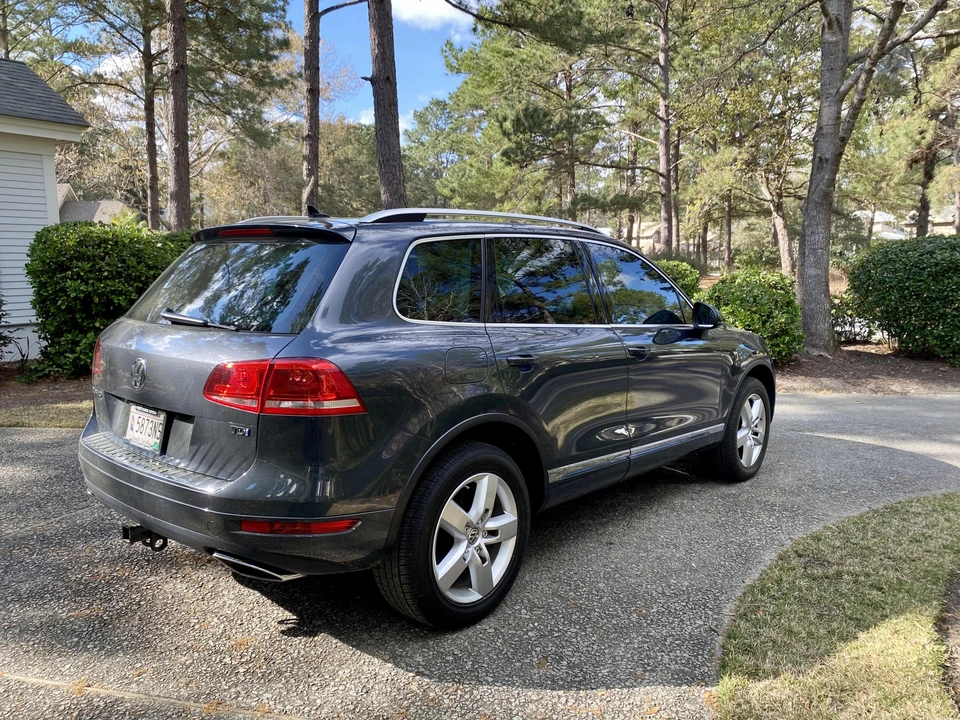 2013 Volkswagen Touareg - Image 22 of 31