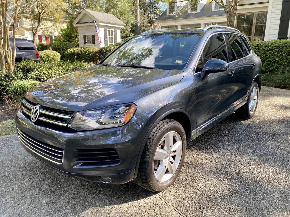 2013 Volkswagen Touareg - Image 9 of 31