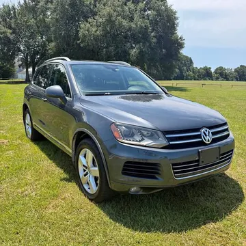 2013 Volkswagen Touareg V6 Lux