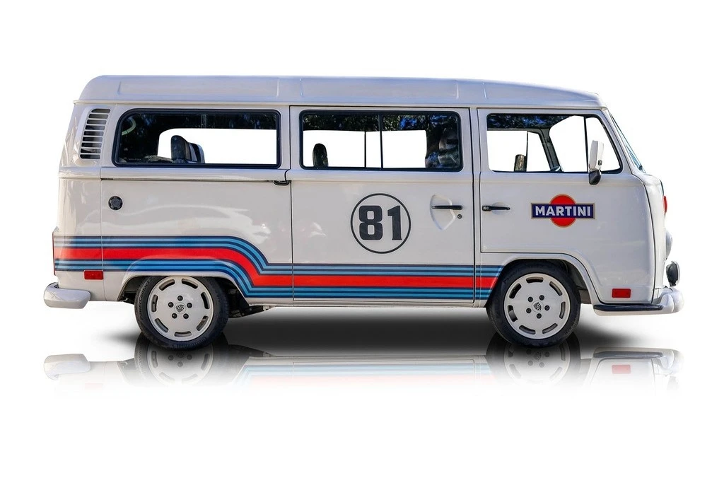 2013 Volkswagen Bay-Window Bus - Image 2 of 12