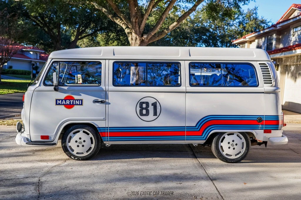 2013 Volkswagen Bay-Window Bus - Image 3 of 12