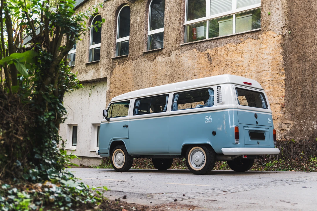 2013 Volkswagen Bay-Window Bus - Image 12 of 31