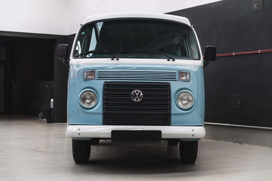2013 Volkswagen Bay-Window Bus - Image 2 of 31