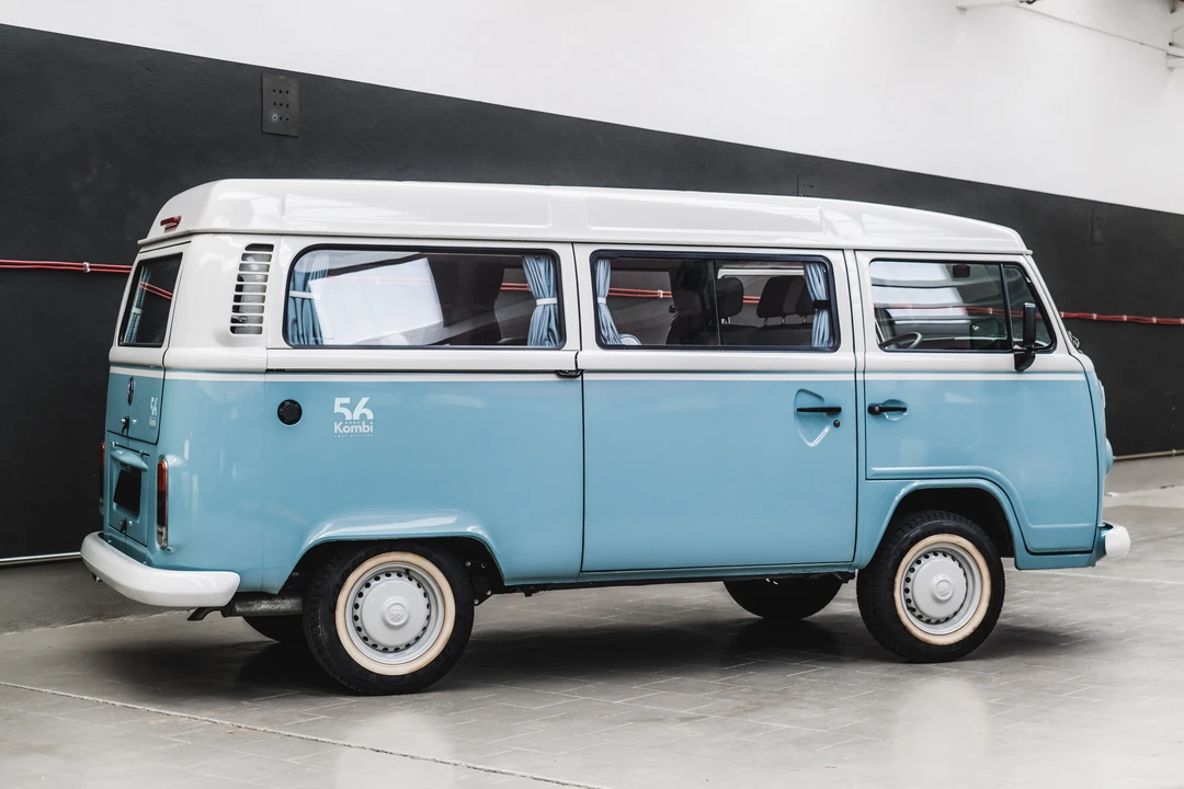 2013 Volkswagen Bay-Window Bus - Image 5 of 31
